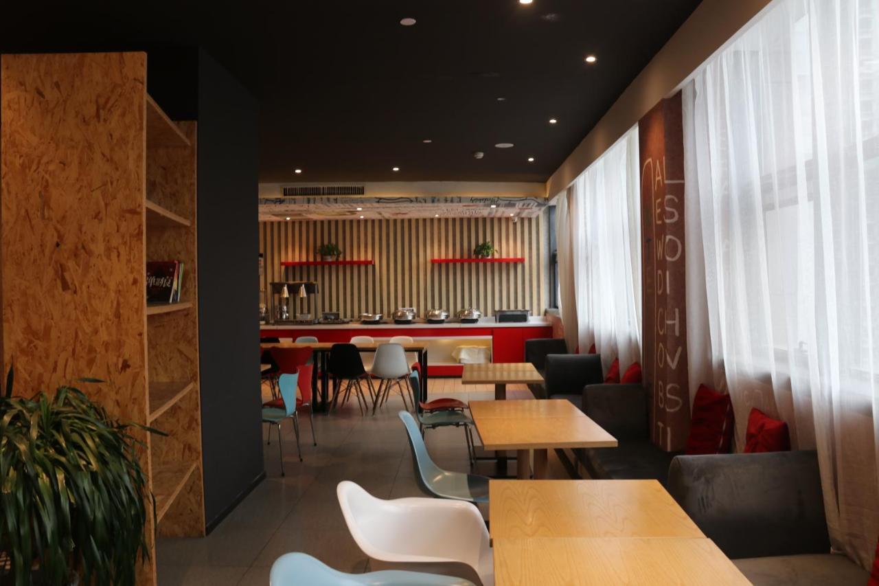 Ibis Chengdu Sm Square Ξενοδοχείο Εξωτερικό φωτογραφία