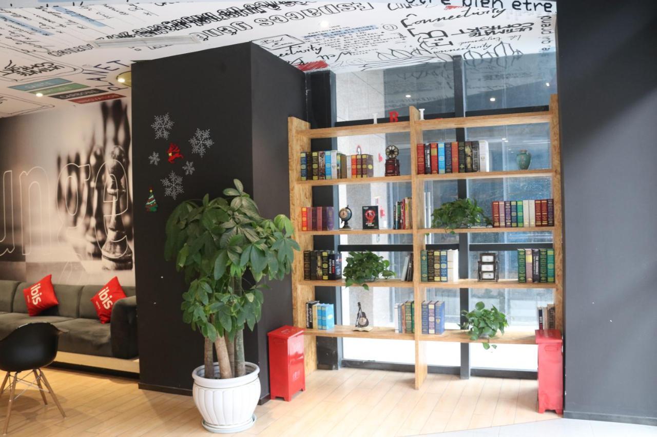 Ibis Chengdu Sm Square Ξενοδοχείο Εξωτερικό φωτογραφία